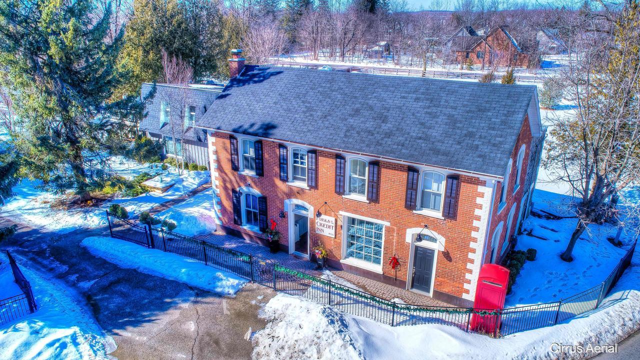 Forks Of The Credit Inn Orangeville Exterior foto